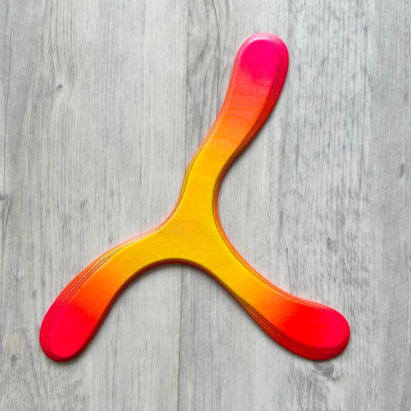 The Fluid Boomerang